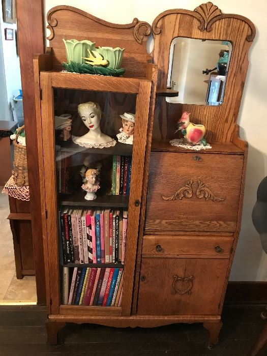 OAk Secretary Desk/Display, Head Vases, Pottery, Collectibles Reference Books