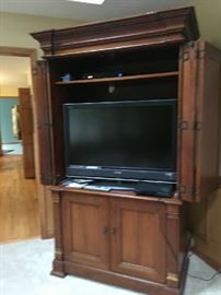 Hooker entertainment center with 40 inch Sony TV
