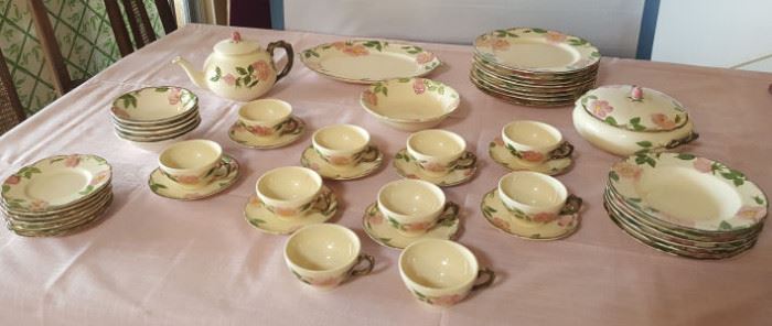FVM083 Franciscan Earthenware Set Made in USA
