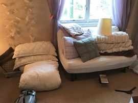 Bed linens, Futon, 