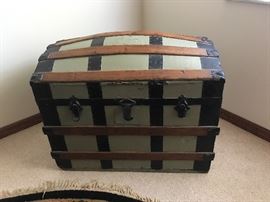Antique trunk 