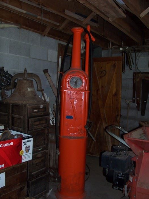 Antique Wayne Gas Pump