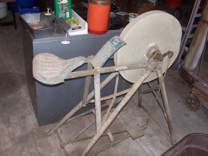 Vintage Keen Kutter Pedal Grinder