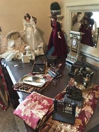 dolls, Book Ends, Desk Set, Clock