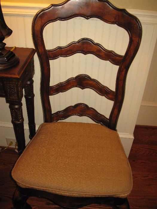 Chair that matches Country French table - cushion cover