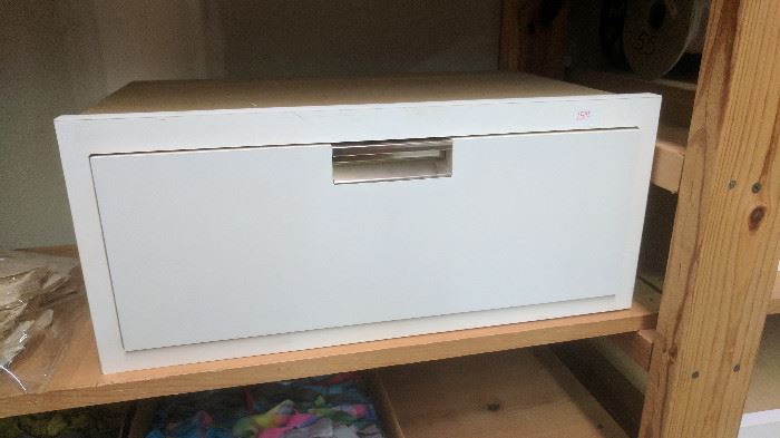 Drawer unit (over a dozen available).