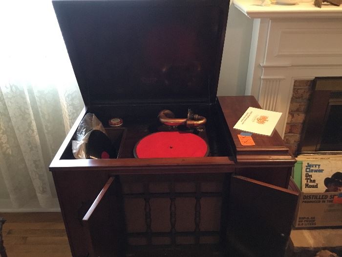 Brunswick phonograph 