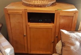 corner TV cabinet