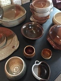 Ceramic serving dishes & bowls