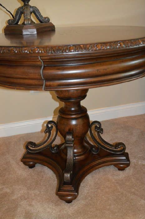 Inlaid Wood Round Table Top with carved wood edge (3)