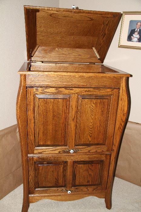 Solid Oak antique bureau.