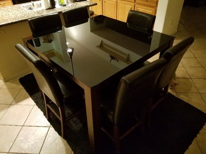 Dining Room Table with six chairs
