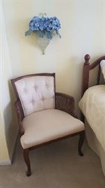 Crème accent chair   $45