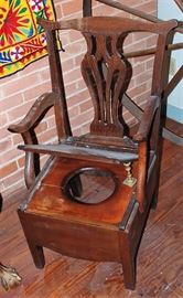 Chippendale Potty-Chair