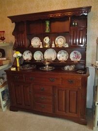 Nice China Hutch