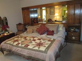 Nice King Size Adjustable Bed