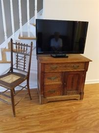 flat screen tv, wash stand or tv stand, 