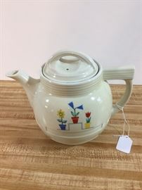 Teapot 1/2 off