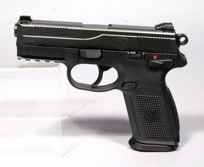 FNH USA FNX-40 Pistol, .40 S&W, SN# FX2U040388, 3-14 Rd Mags, Grip Panels, Hard Case and Paperwork