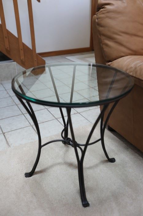 End Table, Round, Glass Top, 20" Diameter, 20"h
