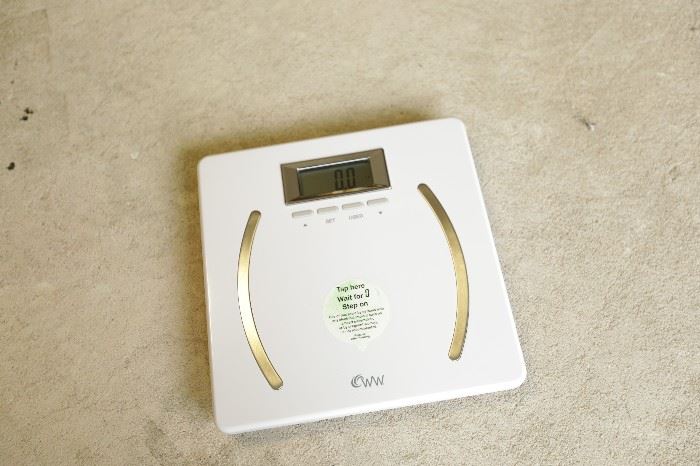 #7868     Weight Watchers® by Conair Plastic Body Analysis Scale, Model# WW28
