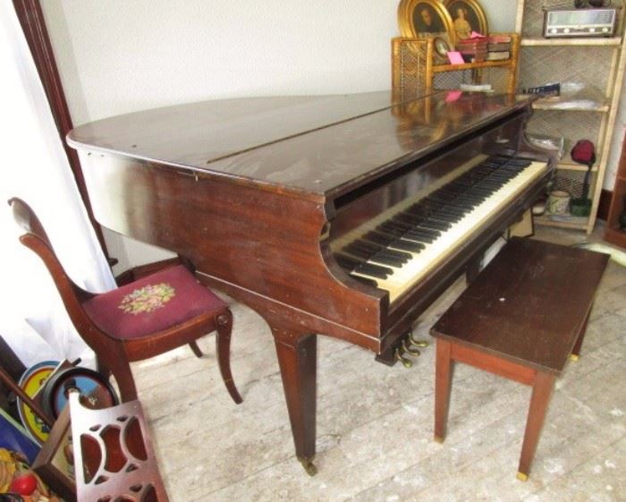Vintage Howard Baby Grand piano
