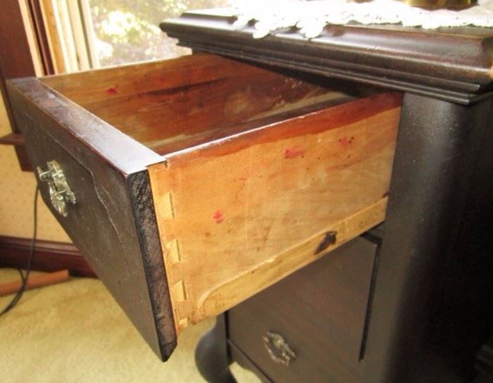 Dove tail drawer of Chippendale style vaniety