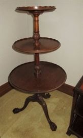 Chippendale style 3 tier pie table