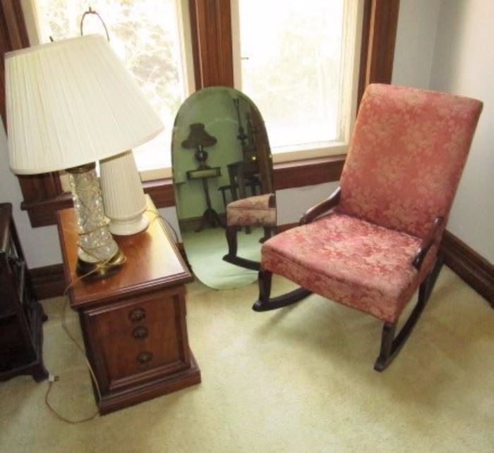 Side table, lamps, mirror, vintage rocking chair