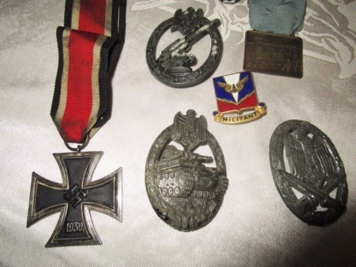 Germany Nazi metals, pins