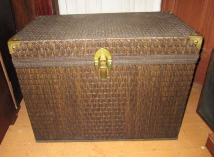 Woven Chest/trunk