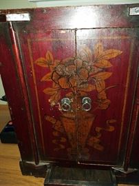Shan She 2 door Small side cabinet, Elmwood 1800s Ching Dynasty