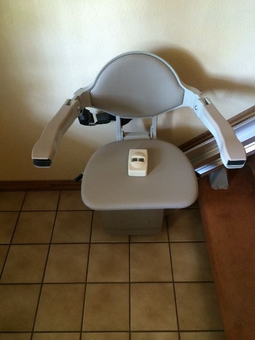 Bruno Ind. Living Aids, Inc., Stairlift.  Élan Indoor Straight Stairlift.  Manufactured June 2015