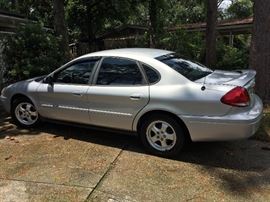 2006 FORD TARUS SEDAN, SOLID VEHICLE