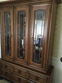 CHINA CABINET - MATCHES TABLE 