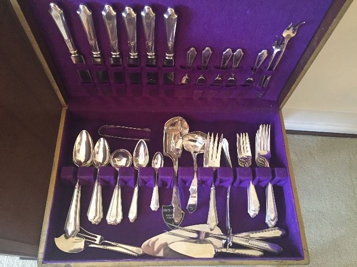 SILVER PLATED FLATWARE - WITH BOX - FULL SET FOR 6 WITH SERVING PIECES