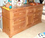 Broyhill dresser - never used
