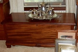 LANE CEDAR CHEST