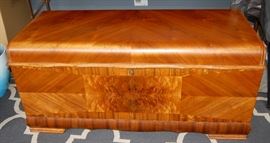 ANOTHER VINTAGE LANE CEDAR CHEST