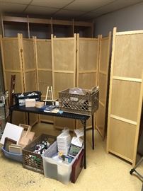 3 folding screens And lots of Art supplies !!