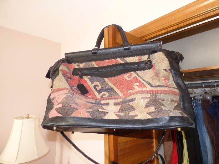 Dhurrie rug & leather satchel