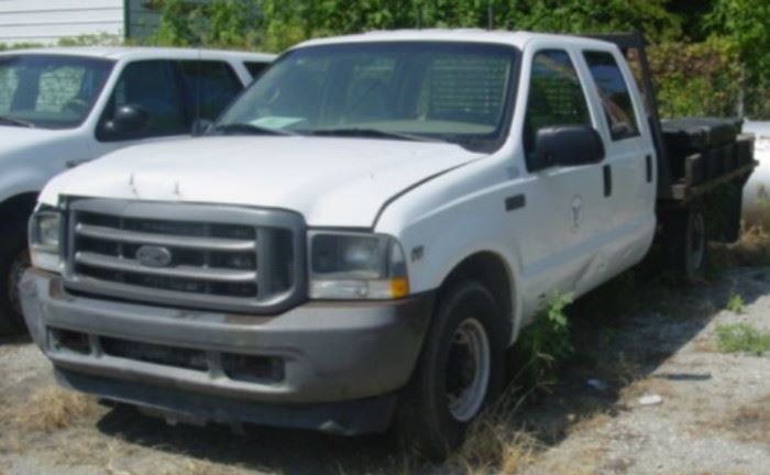Another View Of 2003 Ford F-350 Truck