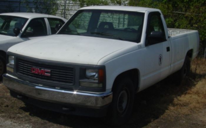 Another View Of 1994 GMC 2500 Truck