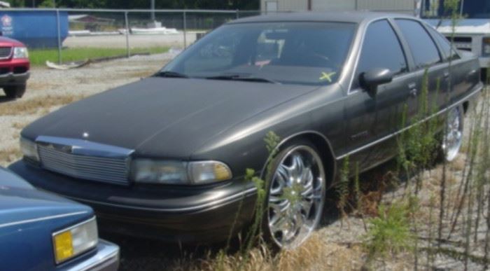 Front View Of 1991 Chevrolet Caprice Car