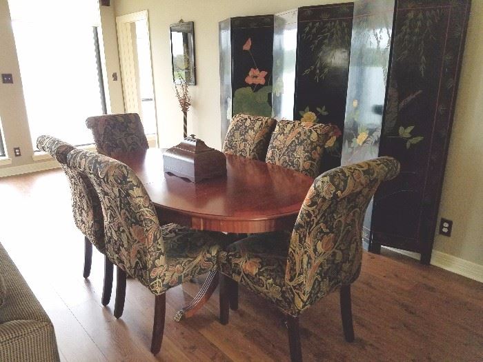 Table & Chairs / $300.00