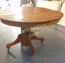 antique oak round table