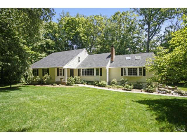 30 Colony Rd, Westport