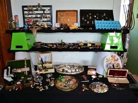 Beautiful vintage and fun jewelry!