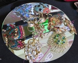 Vintage and non vintage brooches