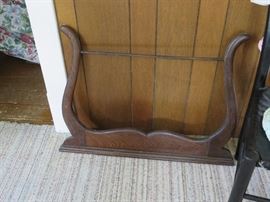 the Harp for a dresser or commode